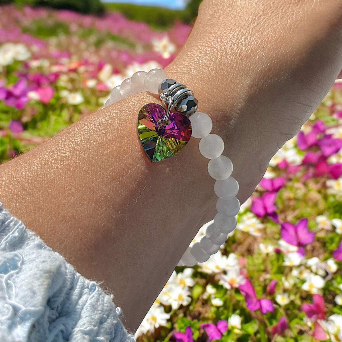 Steinfixx® - Bezauberndes weiße Jade Perlen Armband mit Angel Aura Herz, Edelsteinarmband - inclusive edler Geschenkbox - Handmade