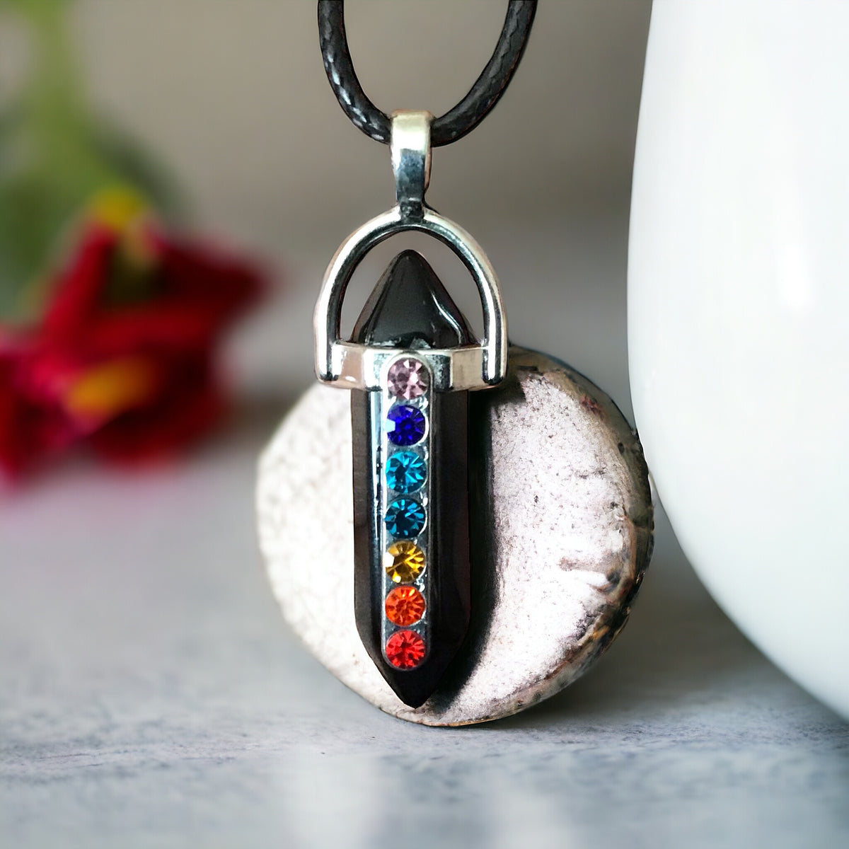 Anhänger Hexagon schwarz mit 45 cm Kordelkette - CHAKRA - 50x8x8 mm - 5 Gramm