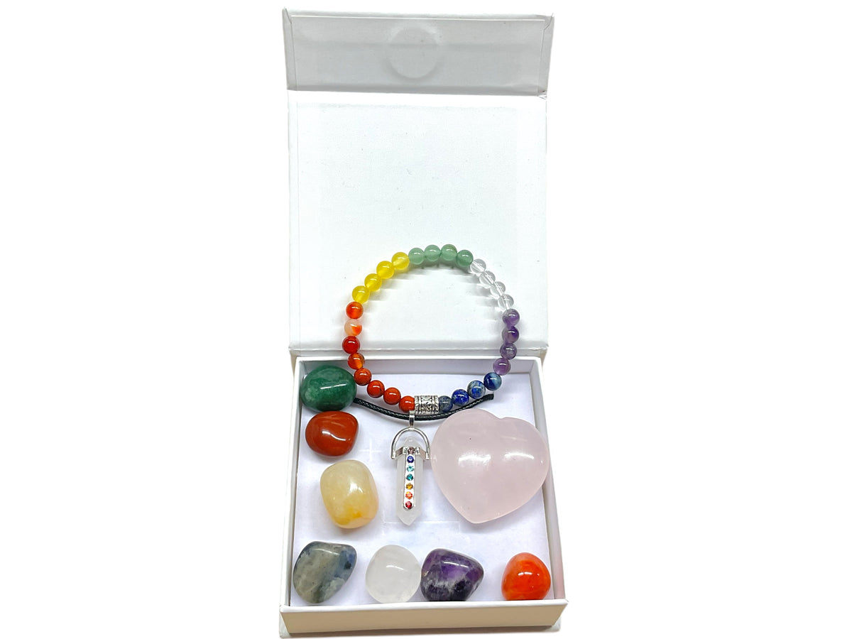 Chakra Edelstein Set Selbstheilung - 11 teilig mit Halskette, Handmade Perlen Armband und Herz in Geschenkbox - mit 14 seitigem liebevoll gestaltetem Ebook als Anleitung