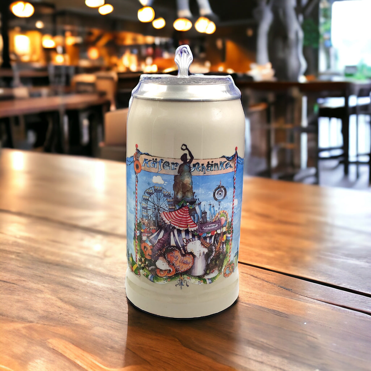 Original Käfer Oktoberfestkrug Käfer-Schänke aus dem Jahr 2000 mit Zinndeckel