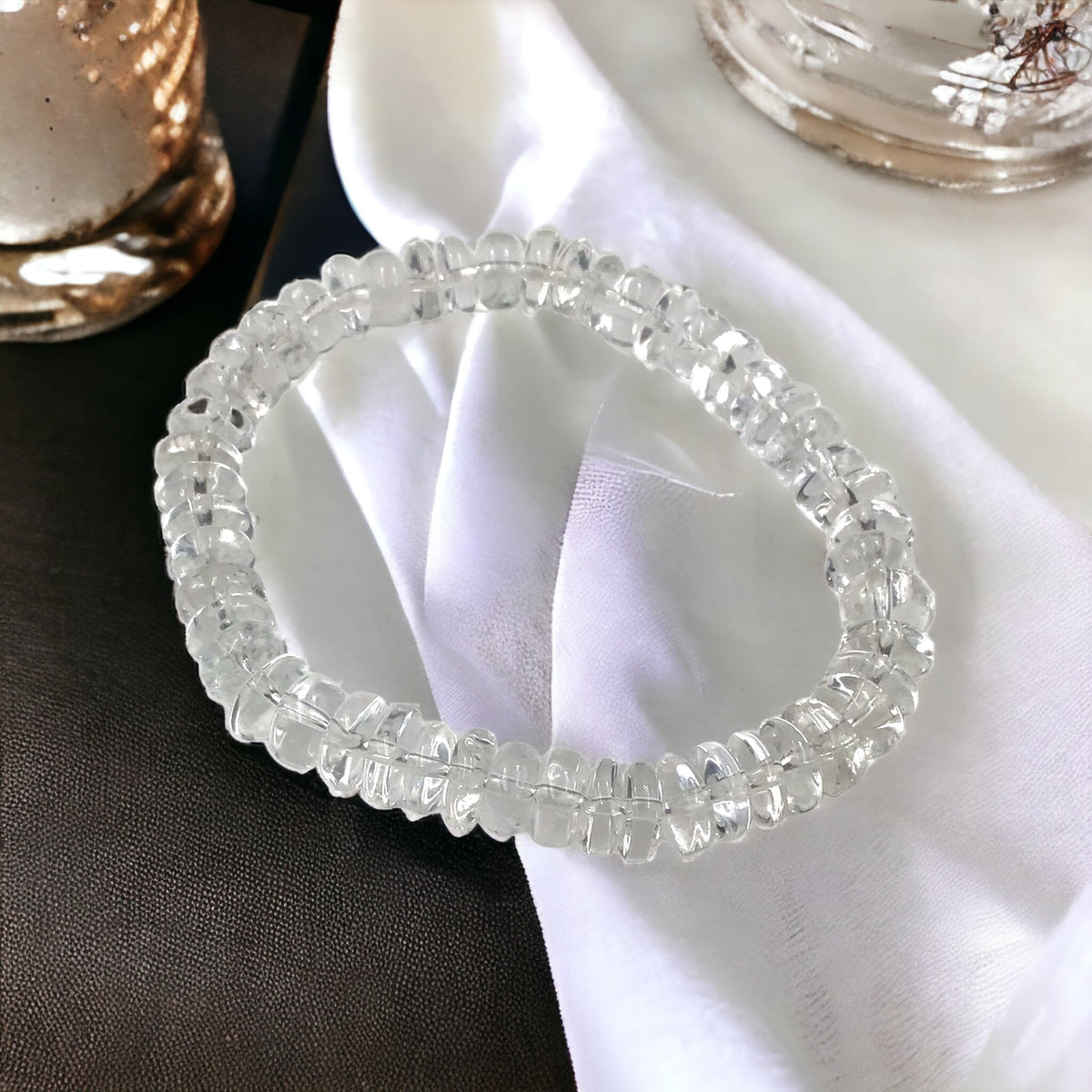 Bergkristall Armband „Rondell“ – Klarer Edelstein in AAA-Qualität aus Brasilien – 18 cm, angenehm zu tragen – Naturstein Schmuck für Klarheit & positive Energie