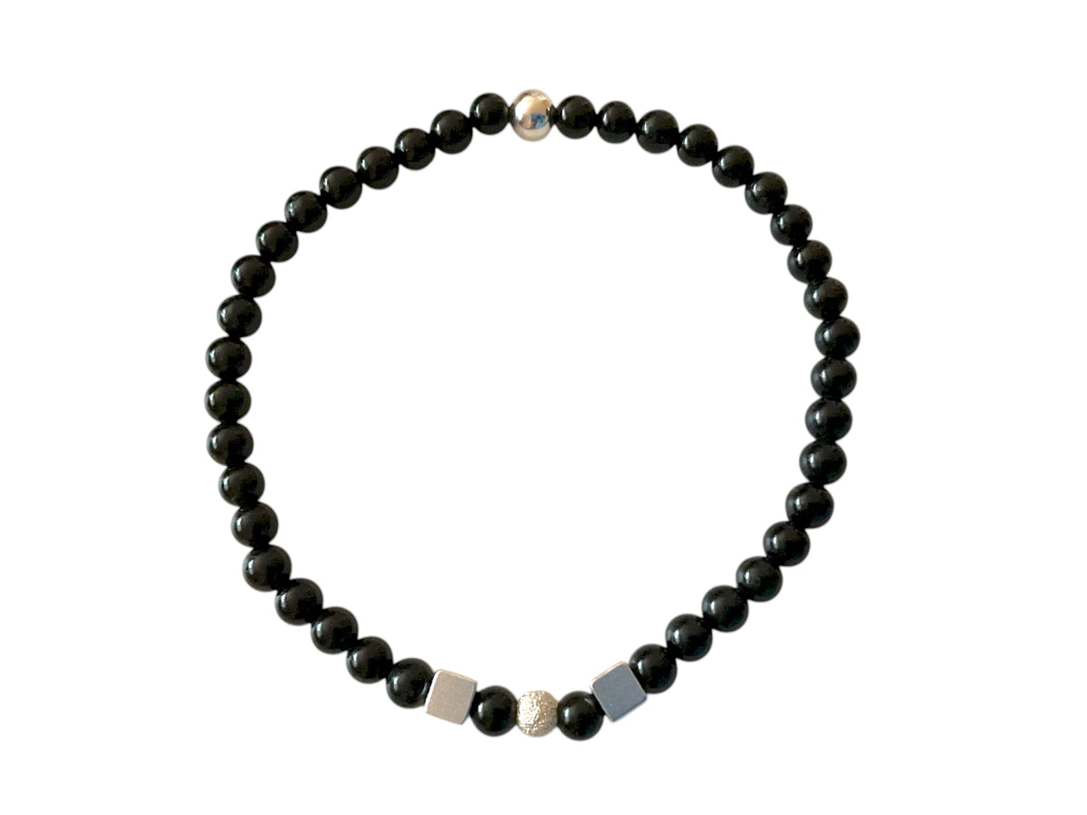 Edelstein Perlenarmband aus schwarzem Turmalin 925 Silberperlen - Hochwertige Heilsteine in 4 oder 6 mm  - handgefertigt - in Geschenkbox - Schutz gegen negative Energien I Brasilien