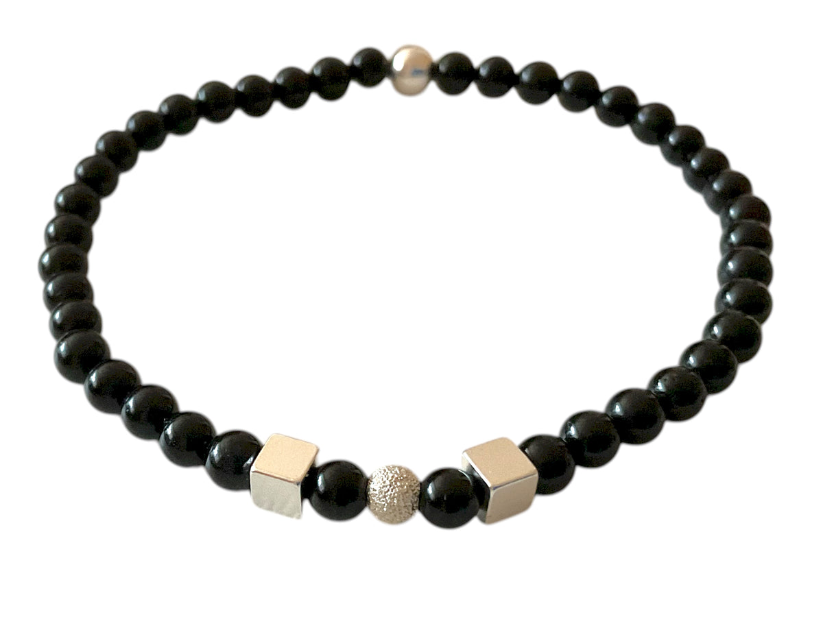 Edelstein Perlenarmband aus schwarzem Turmalin 925 Silberperlen - Hochwertige Heilsteine in 4 oder 6 mm  - handgefertigt - in Geschenkbox - Schutz gegen negative Energien I Brasilien
