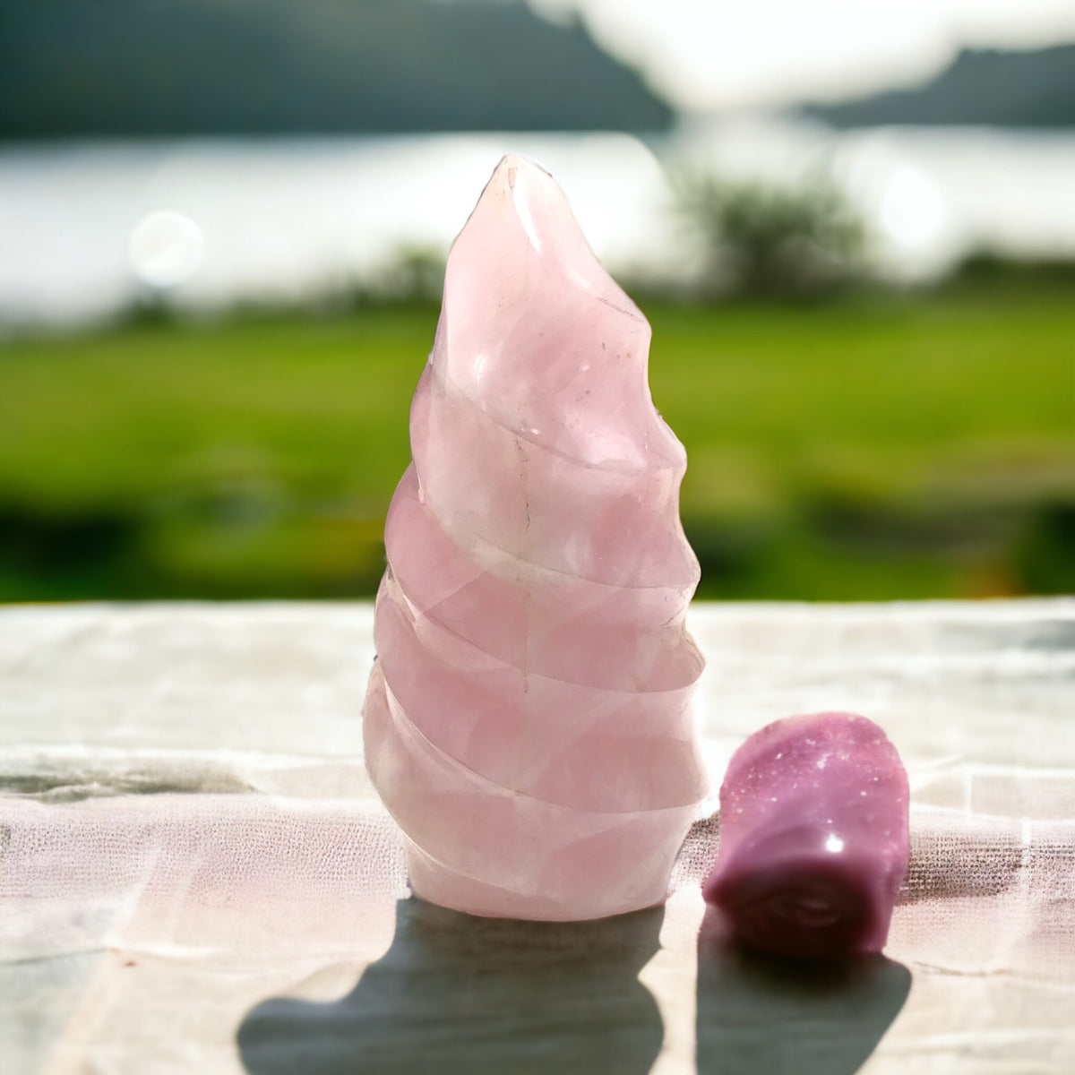 Kristall Flamme aus Rosenquarz | Unikat-Masterpiece 1519 | Sammlerstück I 846 gr. |16x7x7 cm | Edelsteinspirale I Madagaskar