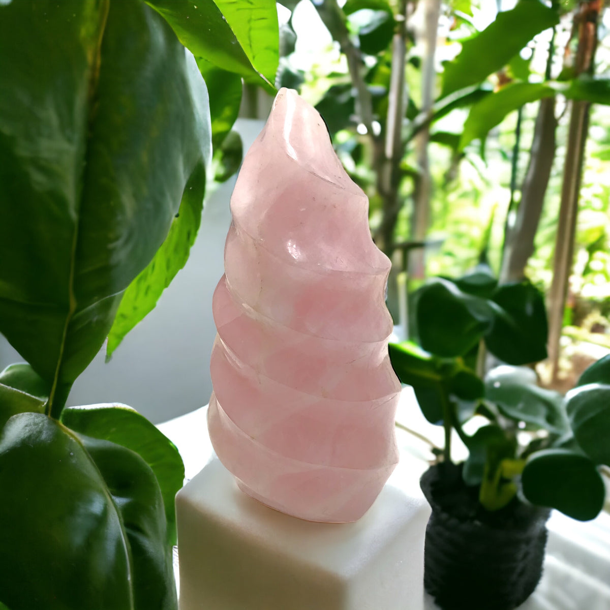 Kristall Flamme aus Rosenquarz | Unikat-Masterpiece 1519 | Sammlerstück I 846 gr. |16x7x7 cm | Edelsteinspirale I Madagaskar