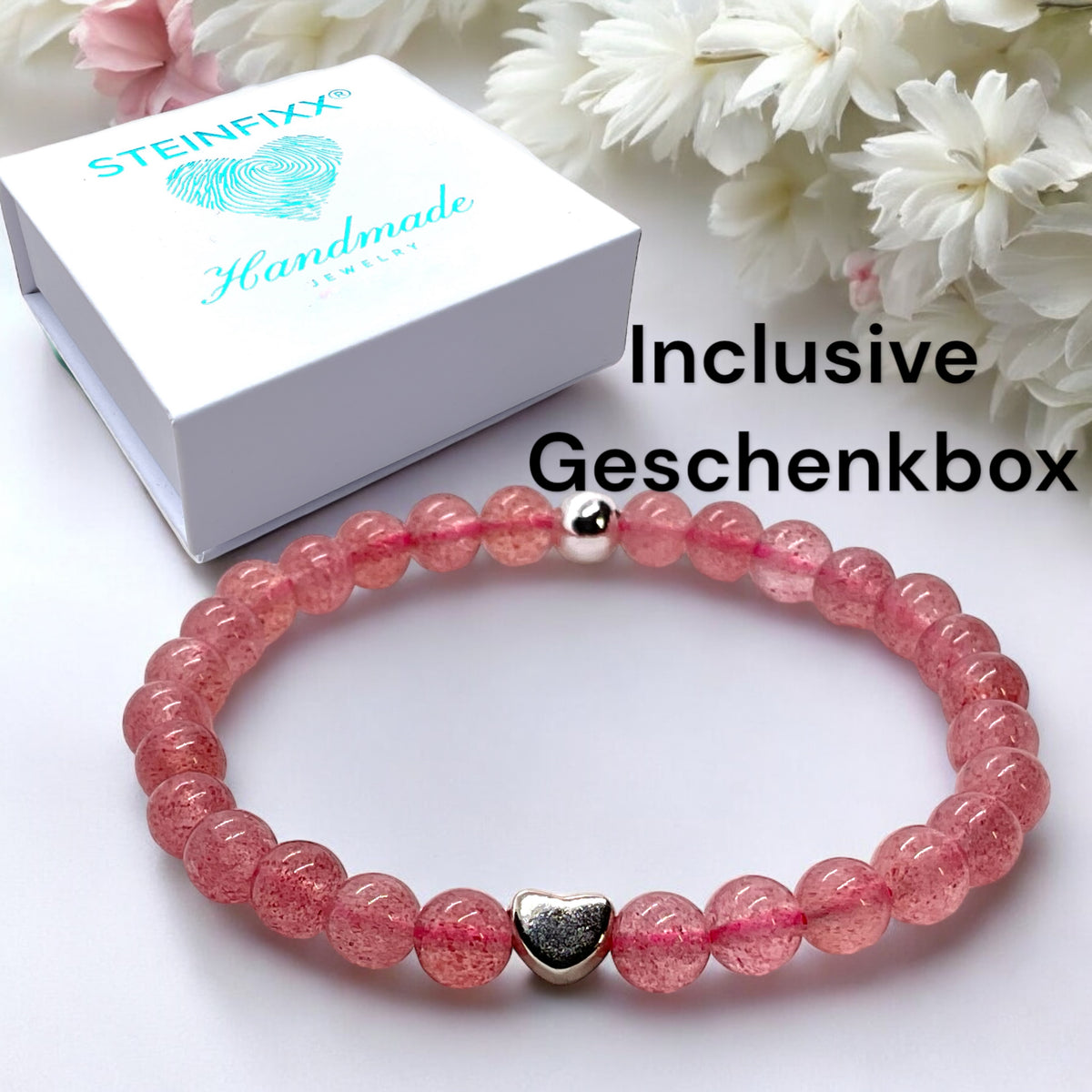 Edelstein Perlenarmband aus Erdbeerquarz - Hochwertige Heilsteine mit 925 Silberperlen und entzückendem Herzchen - handgefertigt - in Geschenkbox - Lebensfreude und Humor