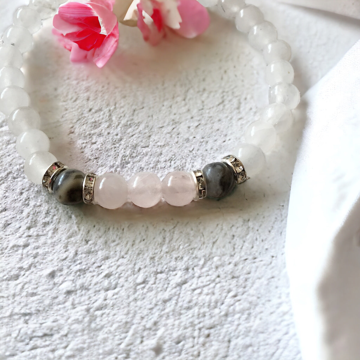 Steinfixx® - Fühl dich wohl Perlenarmband Handmade Weiße Jade, Rosenquarz und Picasso Marmor mit Silberelementen - Hochwertiges Edelsteinarmband L