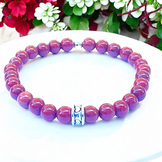 Perlenarmband aus rotem Jaspis - Hochwertiges Edelsteinarmband mit 925 Silberperle und Vintage Perle  - handgefertigt - in Geschenkbox -Lebensfreude