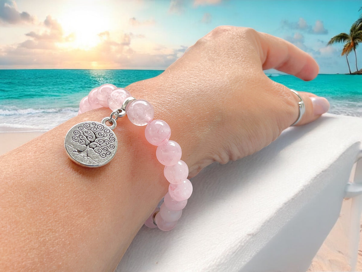 Edles Rosenquarz Perlenarmband 8mm mit Charm Lebensbaum- handgefertigt - incl. Geschenkbox
