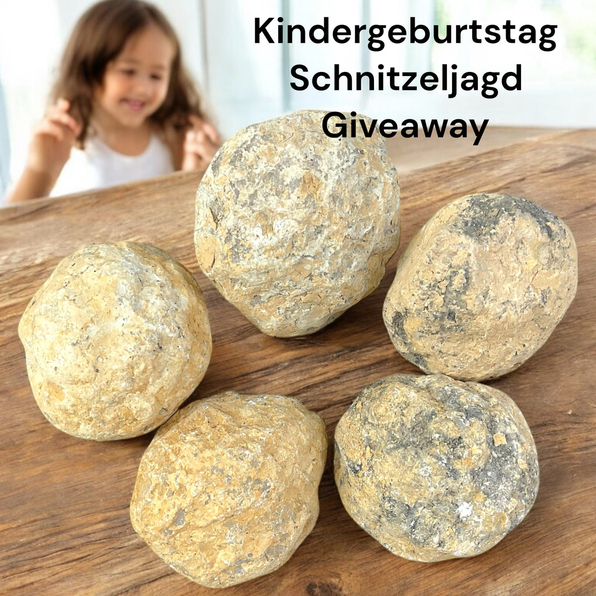 Grosses fünfteiliges Geoden Sparset in Tennisballgröße, je 6-7 cm - mit Anleitung zum aufbrechen und Beschreibung der Geoden - insgesamt 1000-1200 Gramm