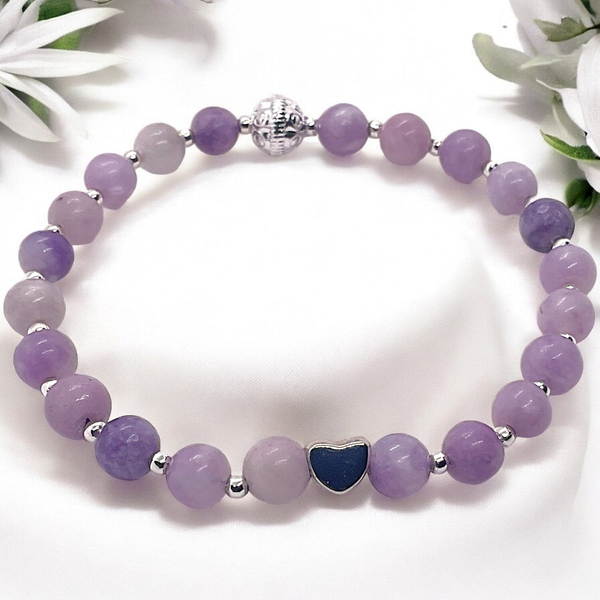 Steinfixx® Lepidolith  Edelstein Perlen Armband  - mit 925 versilberten Perlen und versilbertem Herzchen in Steinfixx Geschenkbox - Handmade