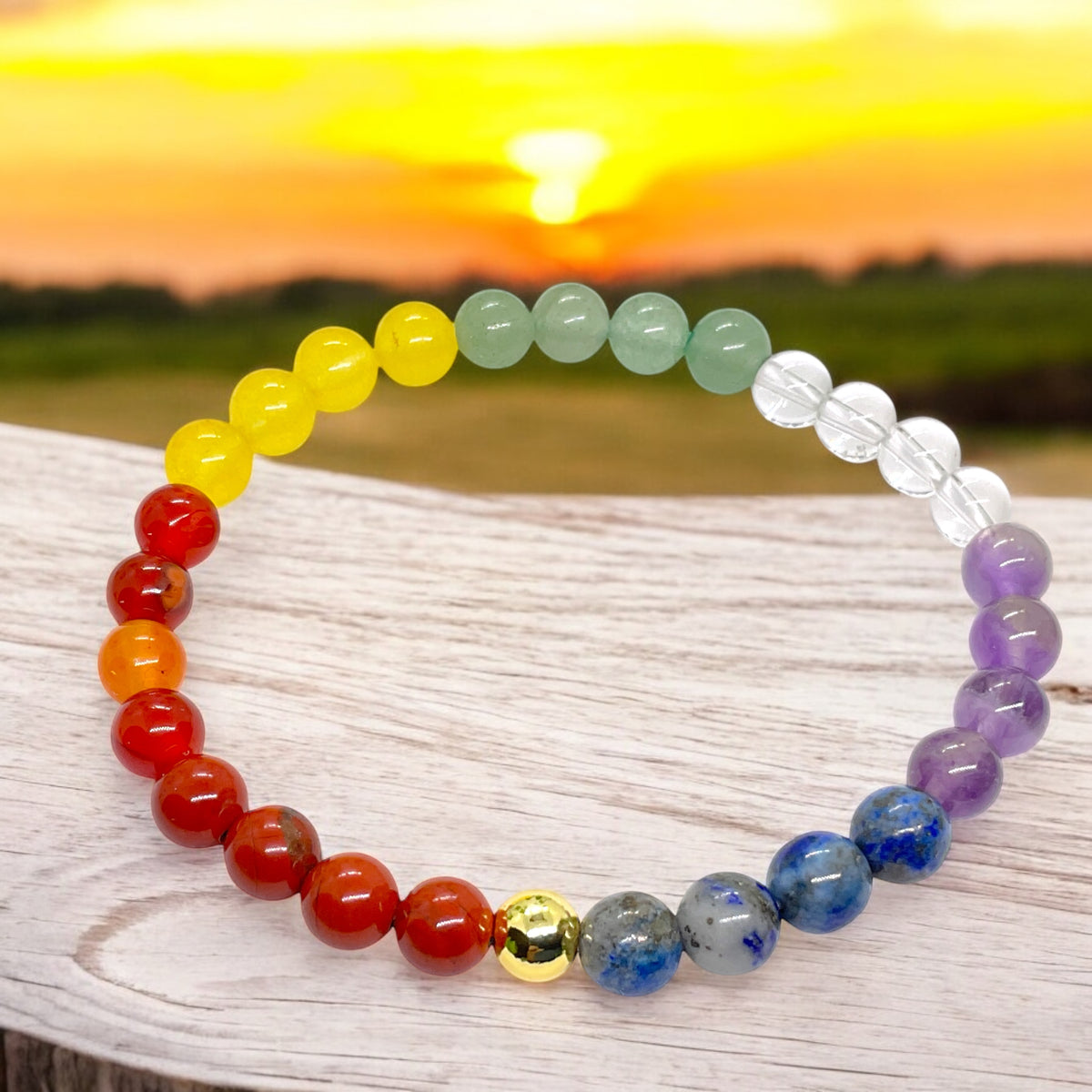 Perlenarmband Chakra 6 mm mit 14k vergoldeter Edelstahlperle - Handmade - inclusive edler Geschenkbox - 7 Chakren aus echten Mineralien