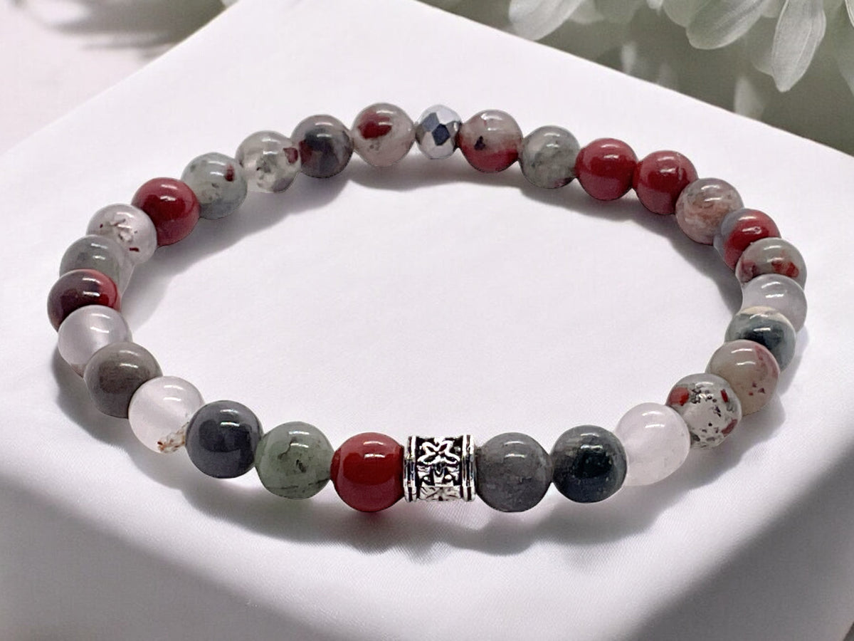 Perlenarmband aus afrikanischem Blutstein - Drachenblutstein - Hochwertiges Edelsteinarmband mit Vintage Perle und platinierter facettierter Perle - handgefertigt - in Geschenkbox - Vitalität und Heiterkeit