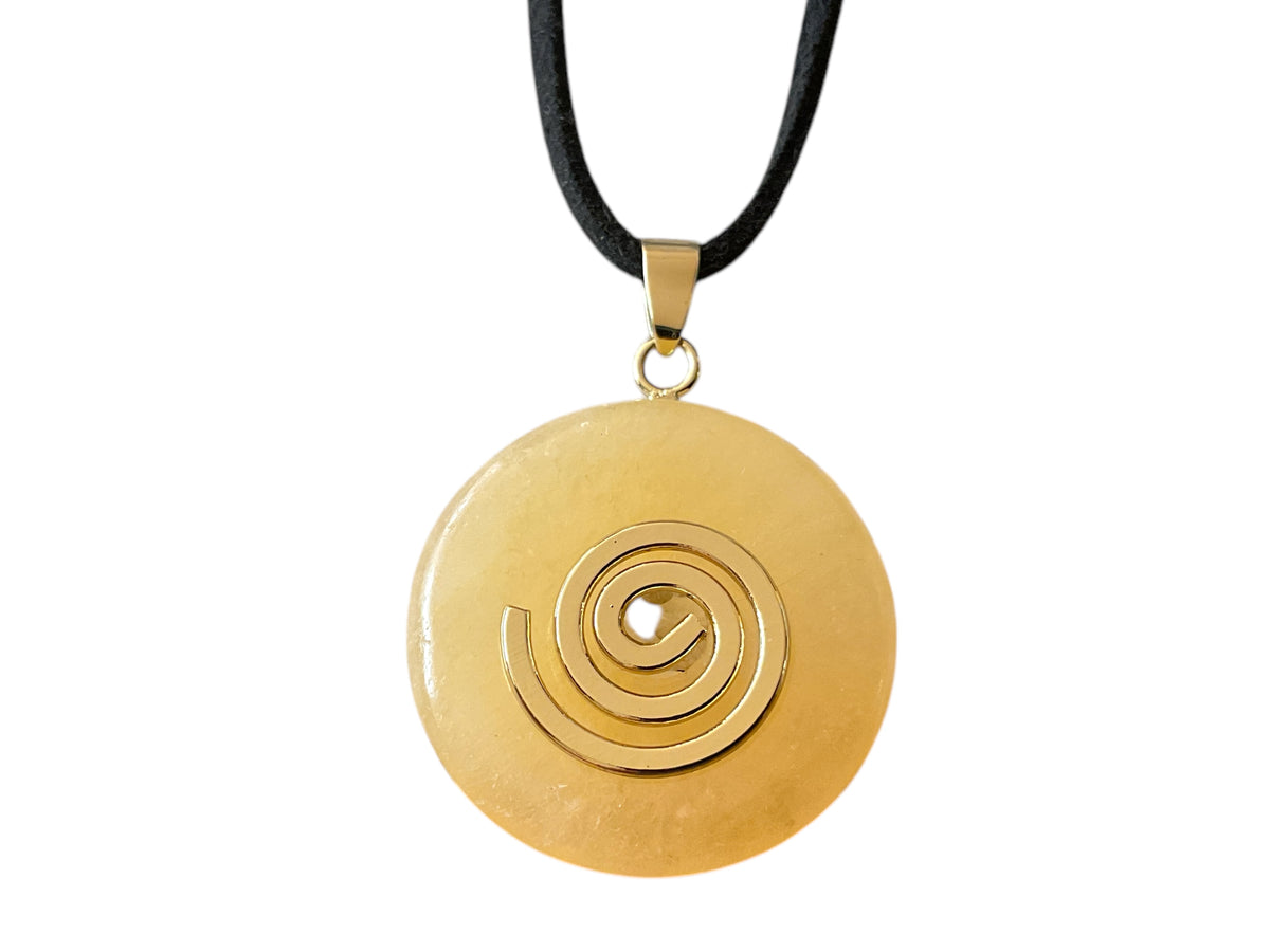 Premium Edelstein-Donut Orangencalcit optional als Kette mit versilberter oder vergoldeter Spirale und Wildlederband