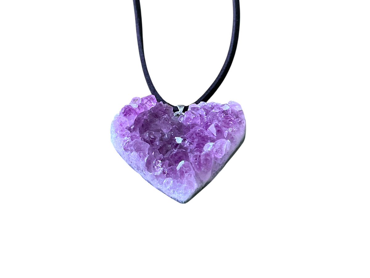 Amethyst Herz Anhänger 925 Silber I incl. 80 cm Wildlederband und Geschenkverpackung I ca. 10 gr. I ca. 2-3 cm I Handarbeit I Brasilien