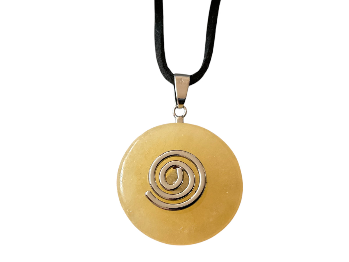 Premium Edelstein-Donut Orangencalcit optional als Kette mit versilberter oder vergoldeter Spirale und Wildlederband