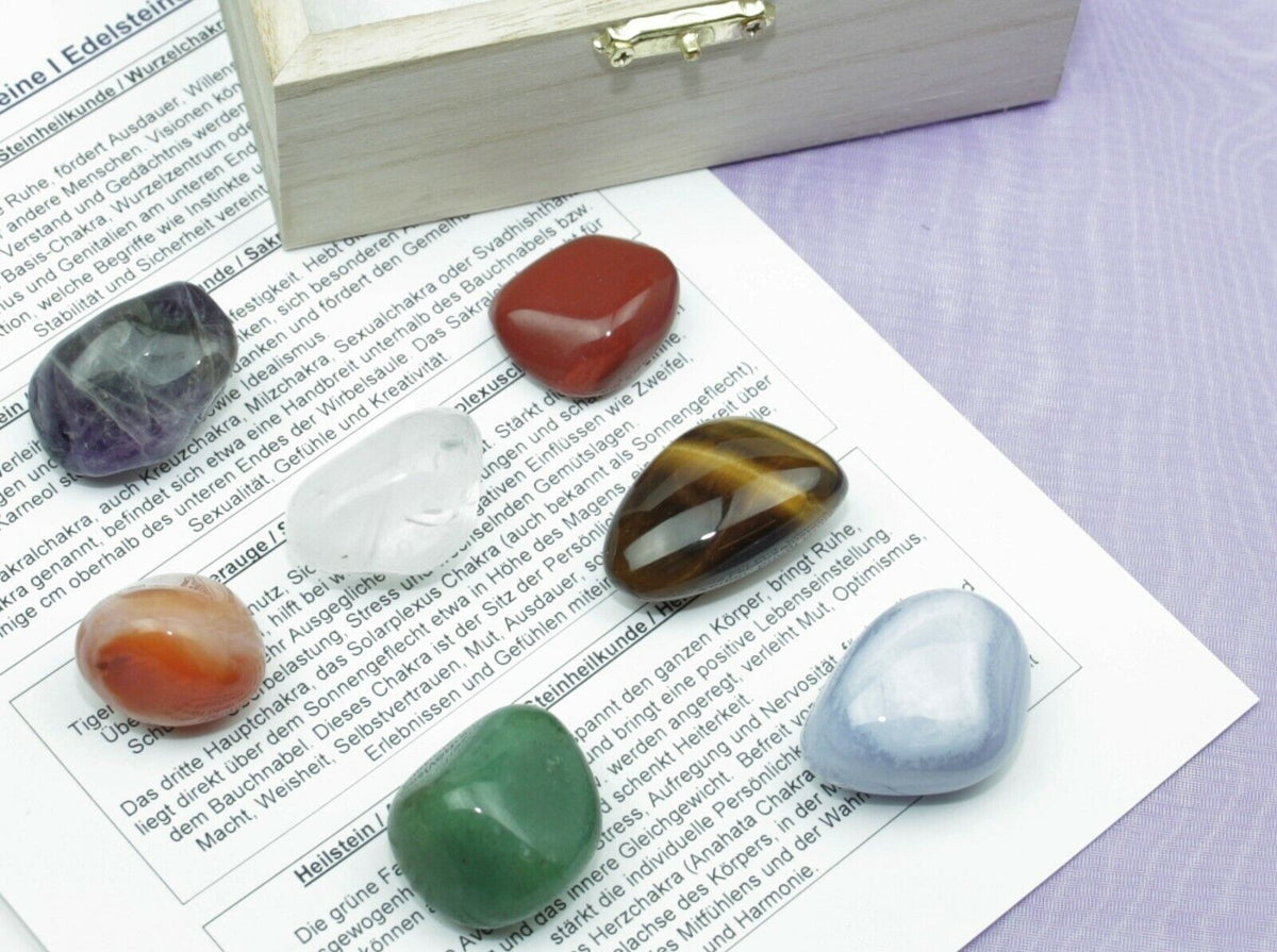 Chakra Set mit den 7 wichtigsten Heilsteinen I ausführliche Heilsteinanleitung