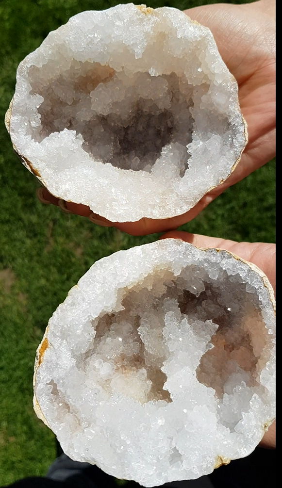 TITAN Kristall Geode geschlossen Partyspass Ø ca. 17 cm Break your own