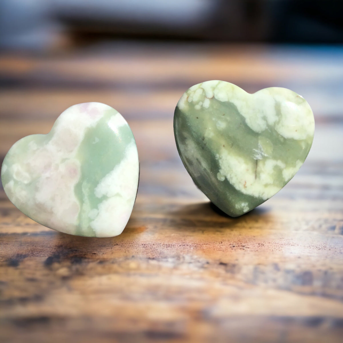Edelstein Glücksherzen als Paar – 27 echte Mineralien zur Auswahl – 2 Herzen à 20 × 20 mm – im Samtsäckchen – liebevolle Geschenkidee