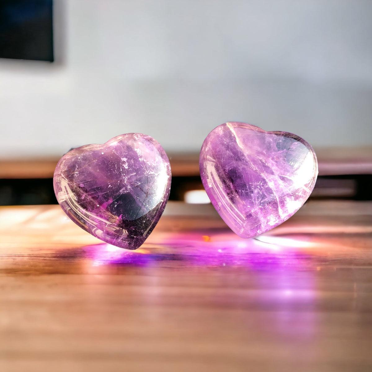 Edelstein Glücksherzen als Paar – 27 echte Mineralien zur Auswahl – 2 Herzen à 20 × 20 mm – im Samtsäckchen – liebevolle Geschenkidee